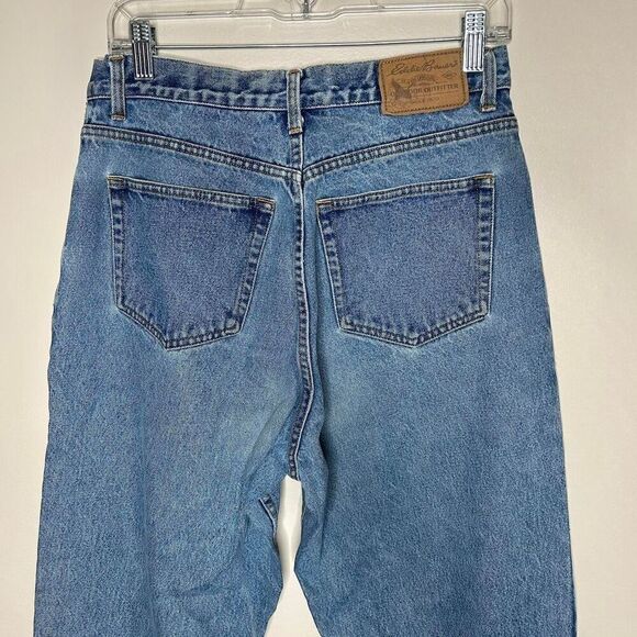 Eddie Bauer Denim - Vintage 90s 1990s Eddie Bauer Blue denim jeans with a straight leg fit
